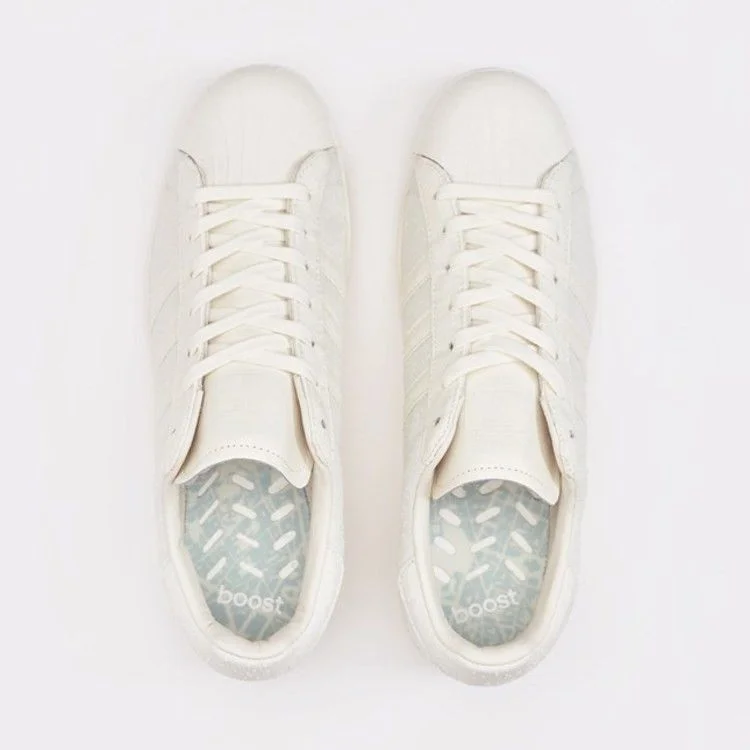 Krossovki-Sneakersnstuff-x-adidas-Superstar-Boost-Shades-of-White-V2-3
