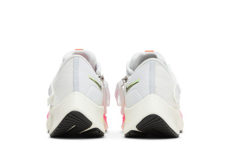 Кроссовки Nike Wmns Air Zoom Pegasus 38 FlyEase 'Rawdacious'