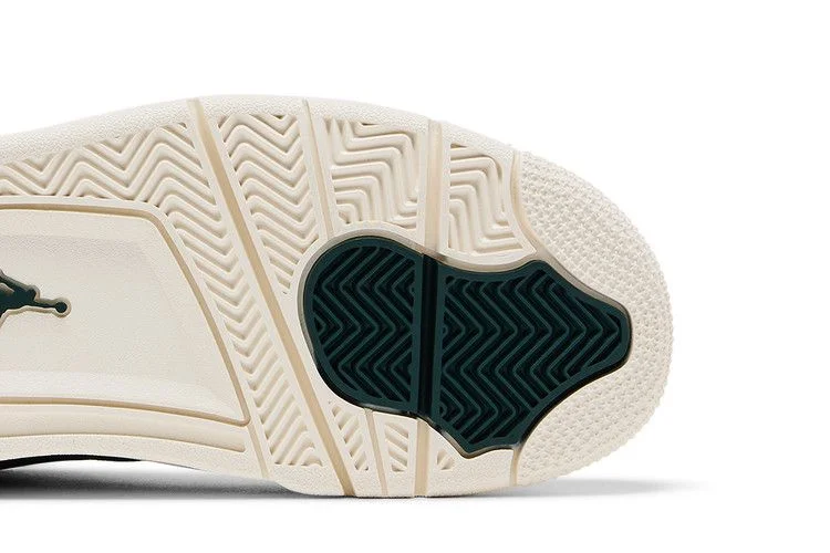 Krossovki-Wmns-Air-Jordan-4-RM-Oxidized-Green-4