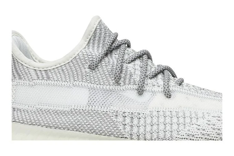 Krossovki-adidas-Yeezy-Boost-350-V2-Kids-Yeshaya-1