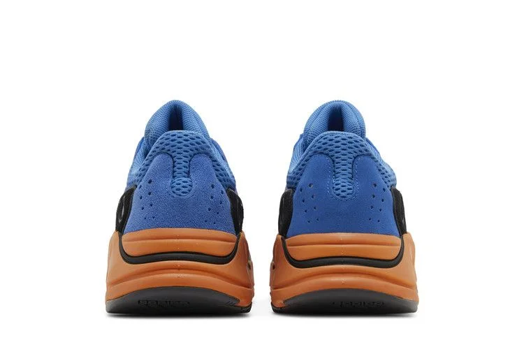 Кроссовки adidas Yeezy Boost 700 'Bright Blue'