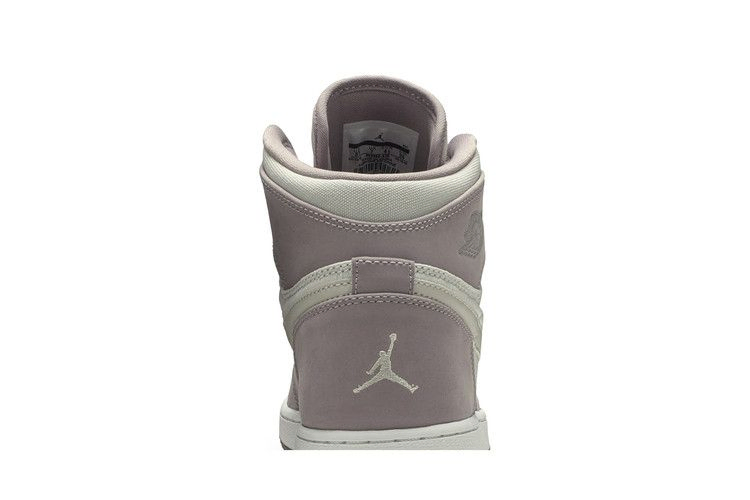 air-jordan-1-retro-high-gg-heiress-832596-025_06