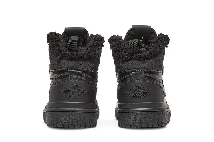 Кроссовки Wmns Air Jordan 1 Acclimate 'Triple Black'