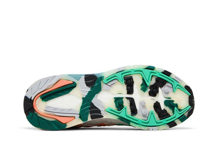 tresc-run-j-white-bliss-coral-ef7650_03