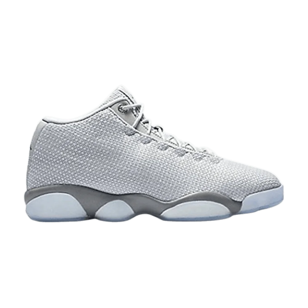 Krossovki-Air-Jordan-Horizon-Low-Wolf-Grey