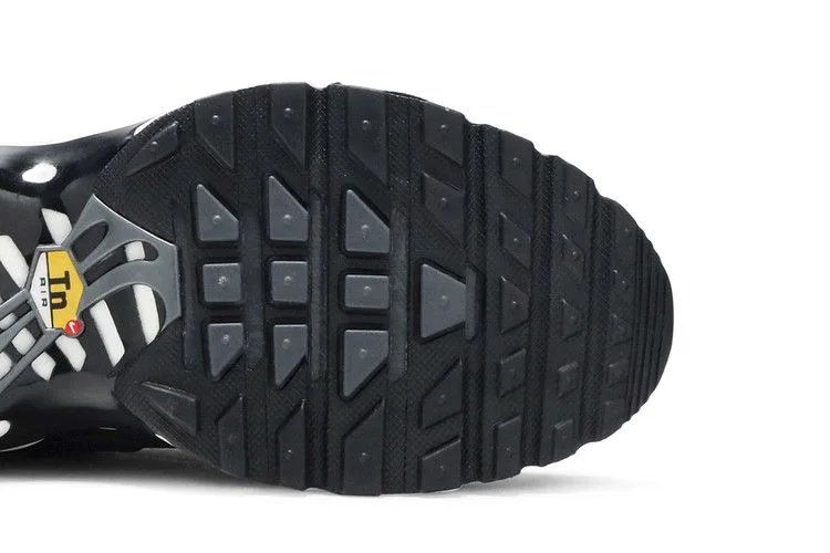 Кроссовки Nike Wmns Air Max Plus SE 'Black'