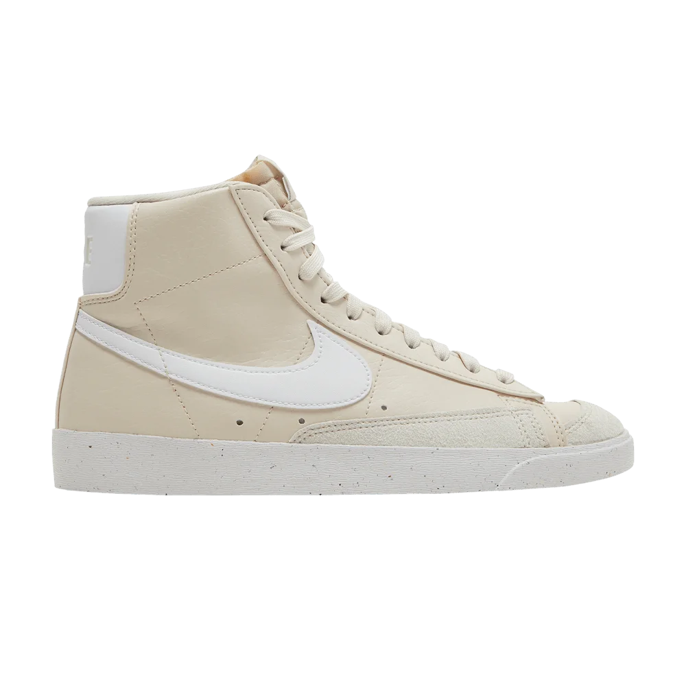 Krossovki-Nike-Wmns-Blazer-Mid-77-Next-Nature-Light-Orewood-Brown