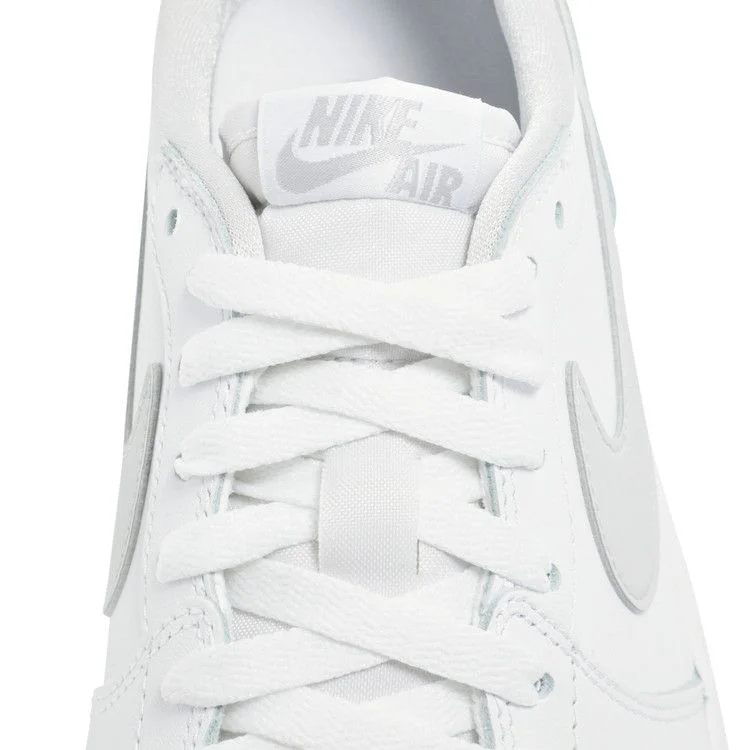 Krossovki-Air-Jordan-1-Retro-Low-OG-White-Neutral-Grey-8