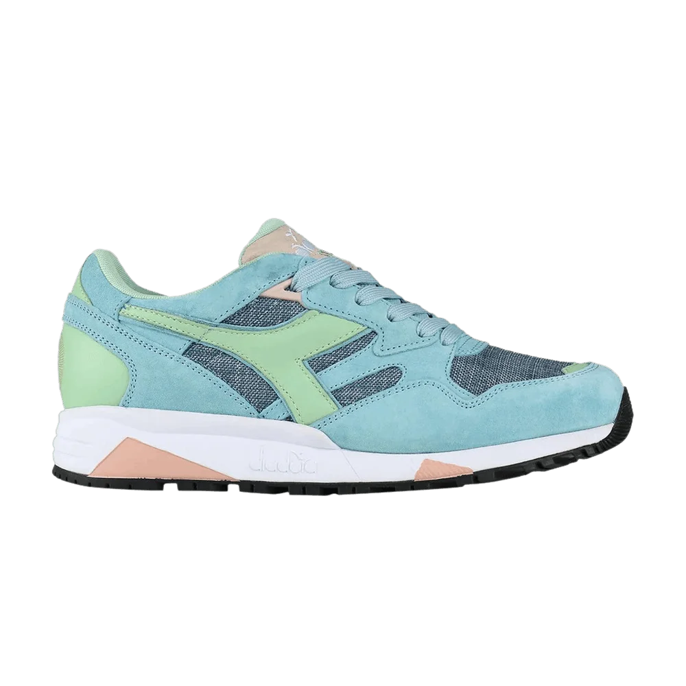 Krossovki-Diadora-N9002-MII-Aqua