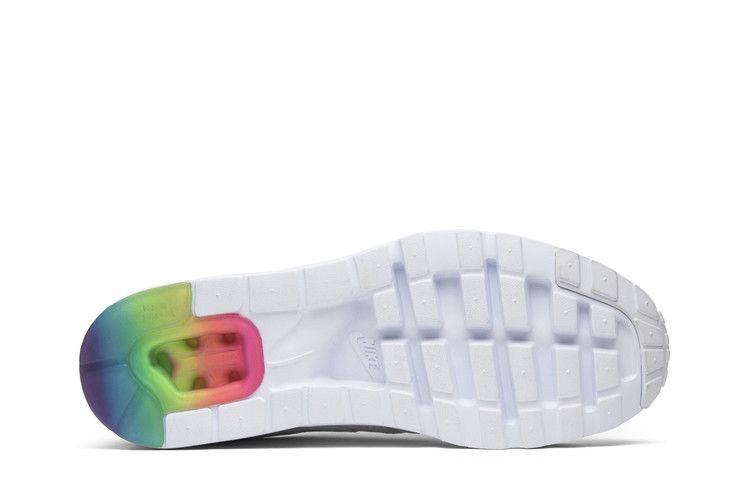 air-max-zero-be-true-789695-101_03