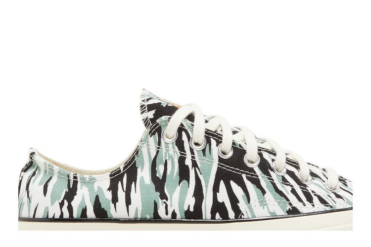 carhartt-wip-x-chuck-70-low-hinterland-171238c_01
