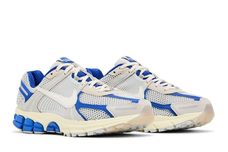 Krossovki-Nike-Wmns-Air-Zoom-Vomero-5-Game-Royal-Coconut-Milk-7