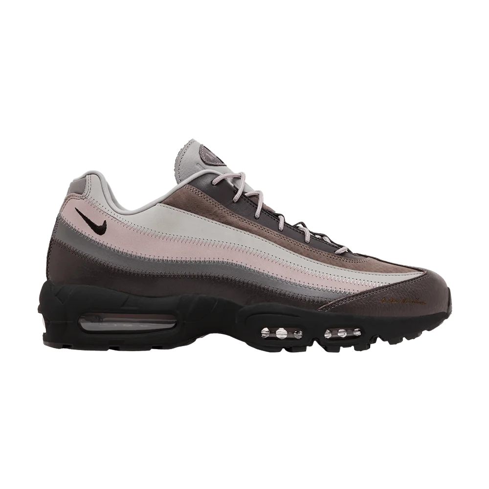 Krossovki-A-Ma-Maniere-x-Nike-Air-Max-95-SP-While-You-Were-Sleeping