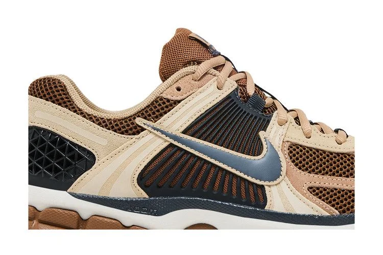 Кроссовки Nike Air Zoom Vomero 5 'Light British Tan Khaki'