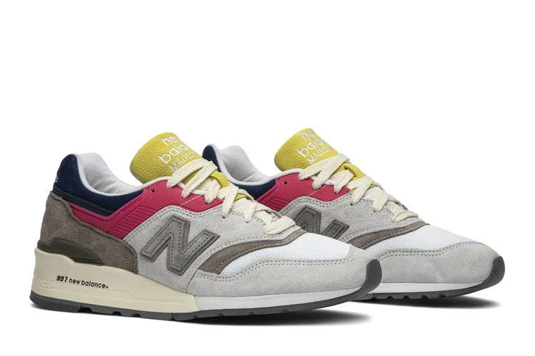 Krossovki-Aime-Leon-Dore-x-New-Balance-997-Made-in-USA-Canary-Yellow-7