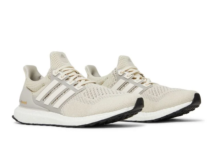 Krossovki-adidas-UltraBoost-1.0-Retro-Cream-2022-7