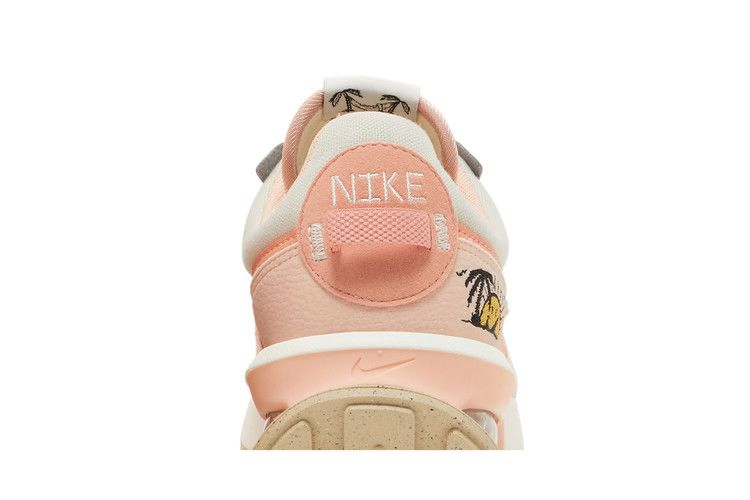 Кроссовки Nike Wmns Air Max Pre-Day SE 'Sun Club - Light Orewood Brown'