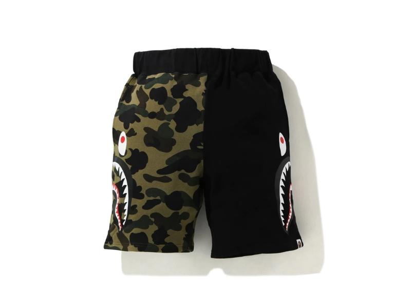 Спортивные шорты BAPE 1st Camo Half Side Shark Sweat Shorts Green