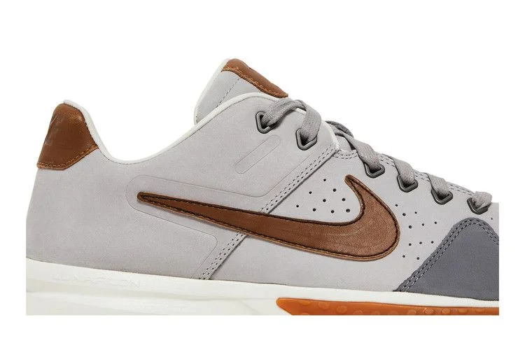 Krossovki-Nike-Baseballism-x-Alpha-Huarache-Flag-Turf-2-Atmosphere-Grey-1