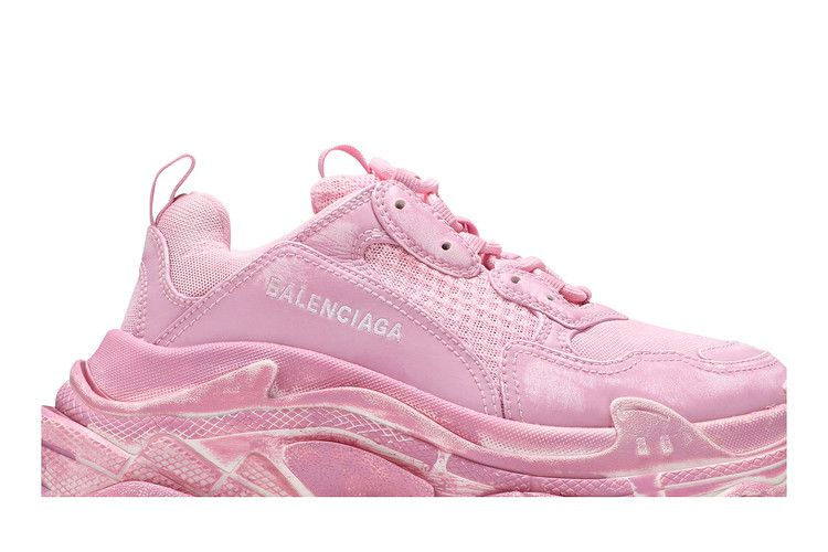 Кроссовки Balenciaga Wmns Triple S Sneaker 'Faded Pink'