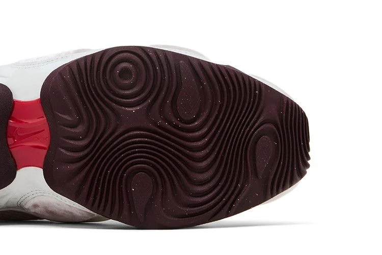 Krossovki-Nike-Wmns-Air-Max-Muse-Valentines-Day-2026-4