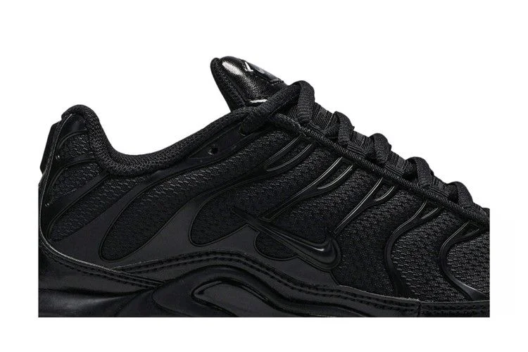 Кроссовки Nike Air Max Plus 'Triple Black'