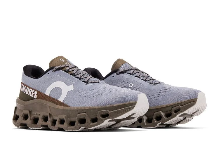 Krossovki-The-Loop-Running-Supply-x-Pleasures-x-Wmns-Cloudmonster-2-Mist-Olive-7
