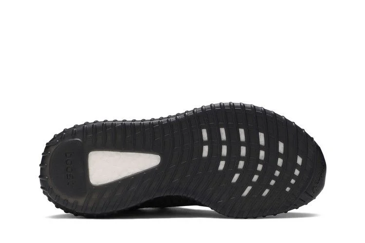 Krossovki-adidas-Yeezy-Boost-350-V2-Kids-Black-Non-Reflective-3