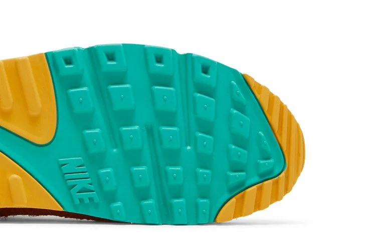 Кроссовки Nike Air Max 90 SE 'Running Club - Roma Green'