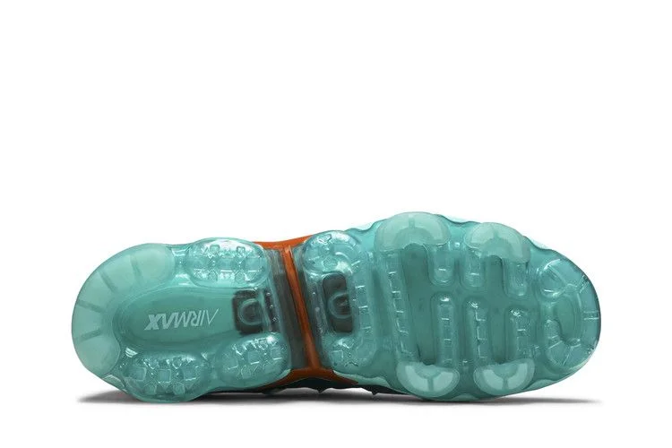 Кроссовки Nike Air VaporMax Plus 'Aurora Green'
