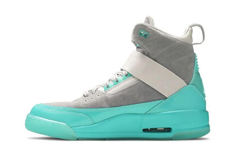 Krossovki-Wmns-Air-Jordan-3-Retro-Explorer-Tropical-Twist-2