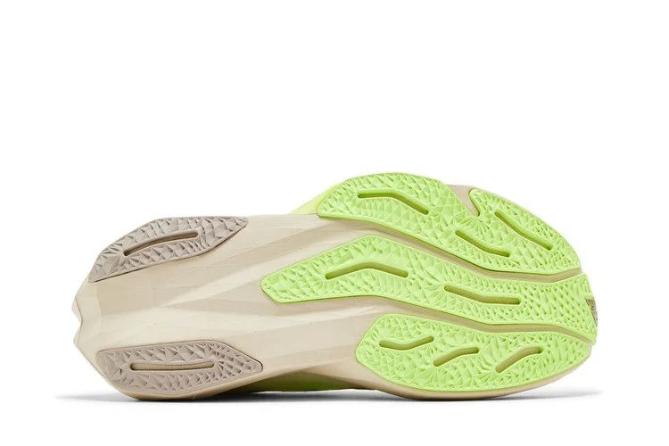 Кроссовки New Balance Wmns FuelCell Rebel v4 'Moonrock Bleached Lime Glo'