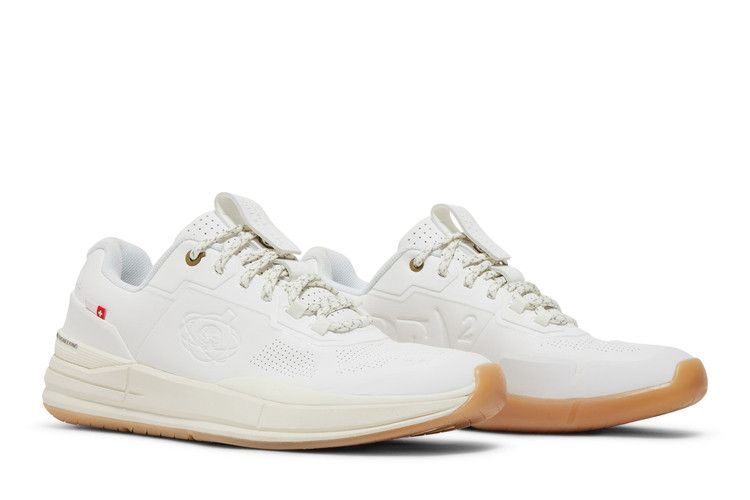 ronnie-fieg-x-the-roger-rf2-set-rf-48-01273_08