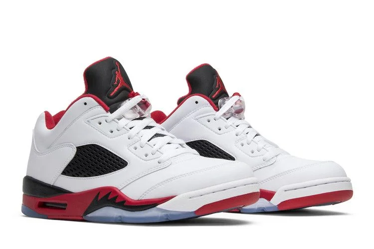 Krossovki-Air-Jordan-5-Retro-Low-Fire-Red-2016-7