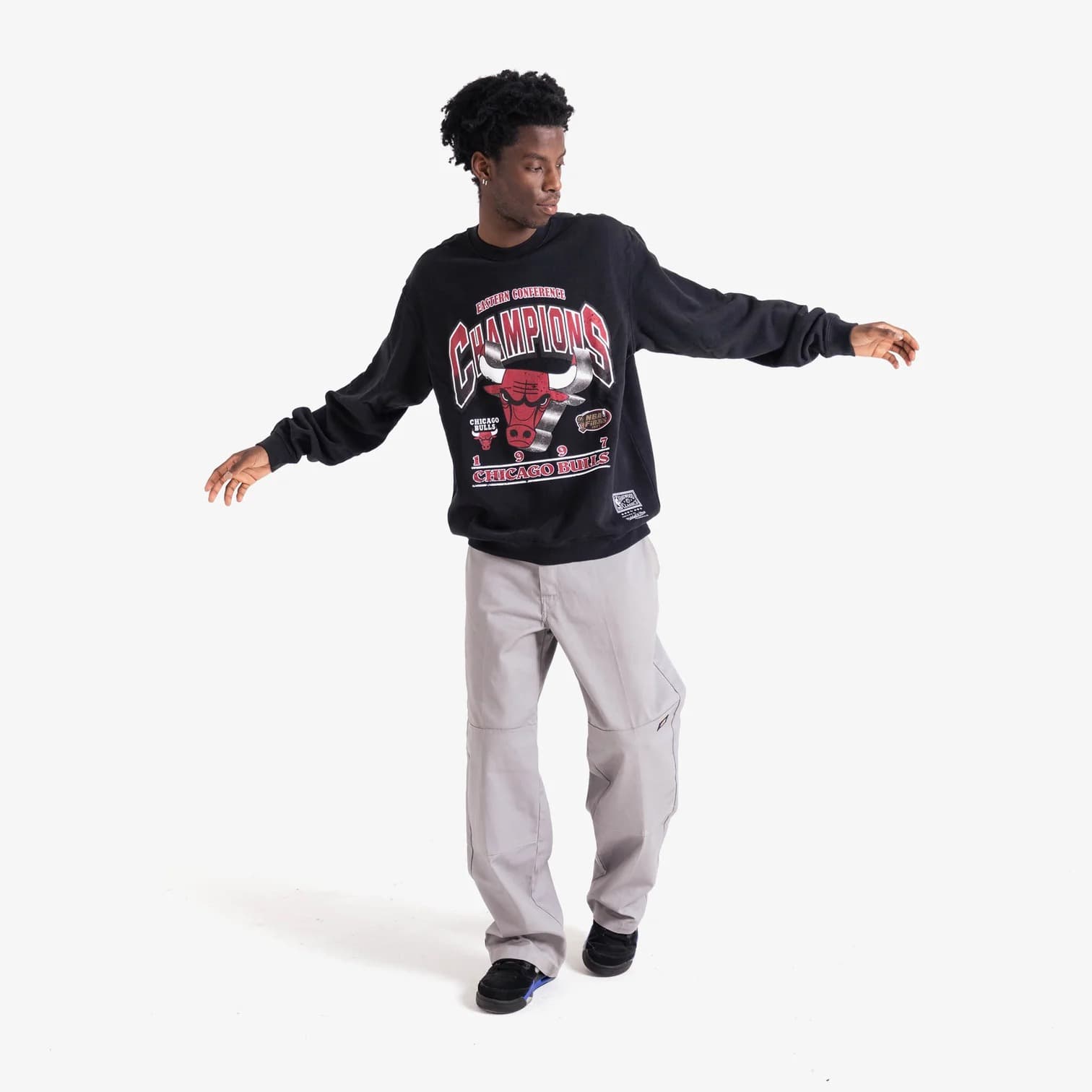 Футболка Mitchell & Ness Chicago Bulls Vintage Bevelled NBA Crew Neck Jumper