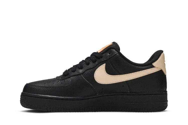 Кроссовки Nike Wmns Air Force 1 '07 LE 'Black Crimson Tint'