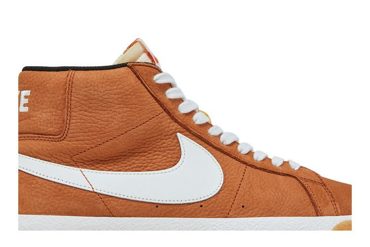blazer-sb-mid-iso-dark-russet-dc8911-200_01
