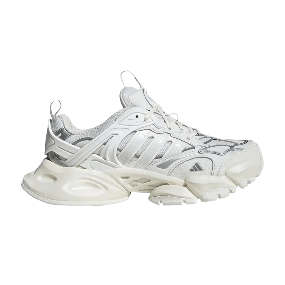 Krossovki-adidas-XLG-Runner-Deluxe-White-Silver-Metallic