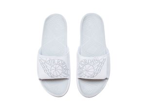 Jordan-Hydro-7-Slide-Pure-Platinum-300x225
