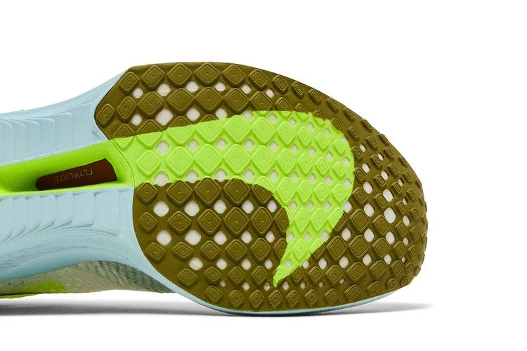 Krossovki-Nike-Wmns-ZoomX-VaporFly-Next-3-Wherever-Whenever-4