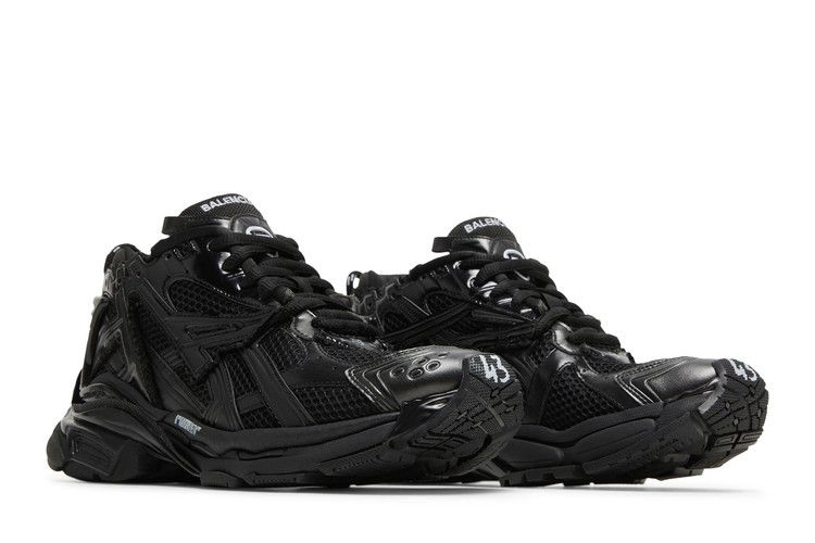 balenciaga-runner-sneaker-black-677403-w3rb1-1000_07