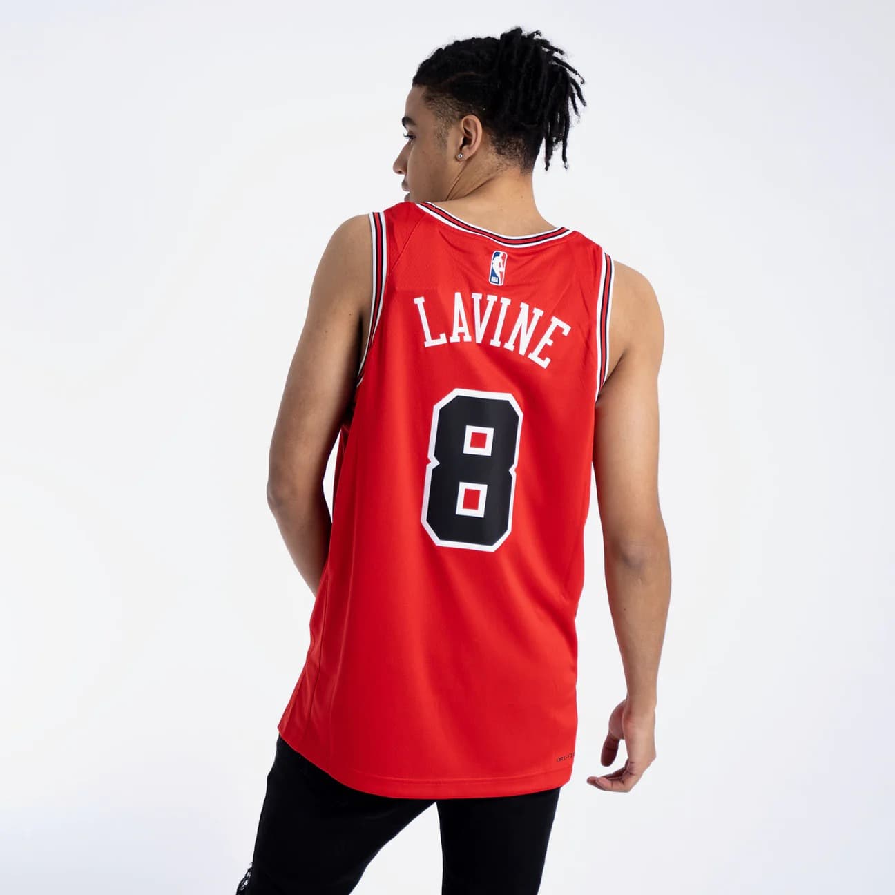Баскетбольная джерси 2023-24 Chicago Bulls Zach Lavine #8 Swingman Icon Edition Red Jersey