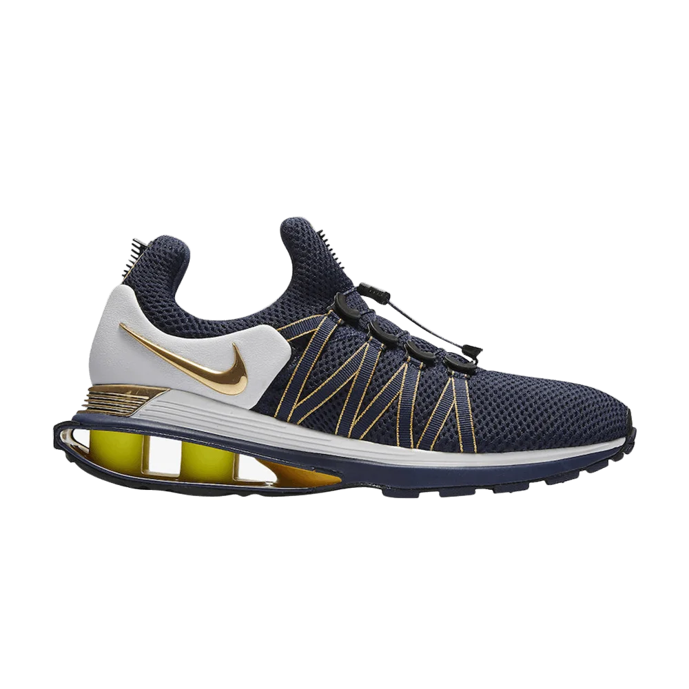 Krossovki-Nike-Shox-Gravity