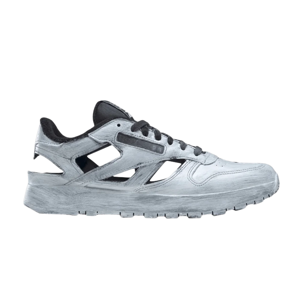 Krossovki-Maison-Margiela-x-Reebok-Classic-Leather-DQ-Whiteout
