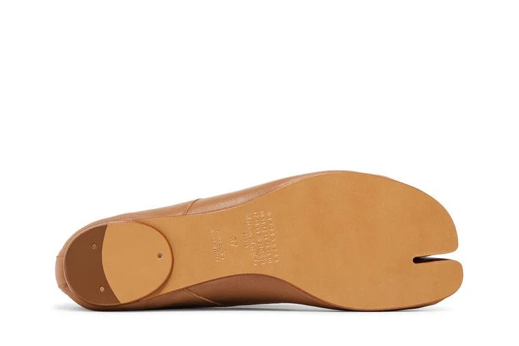 Кроссовки Maison Margiela Wmns Tabi Ballerina 'Nude'
