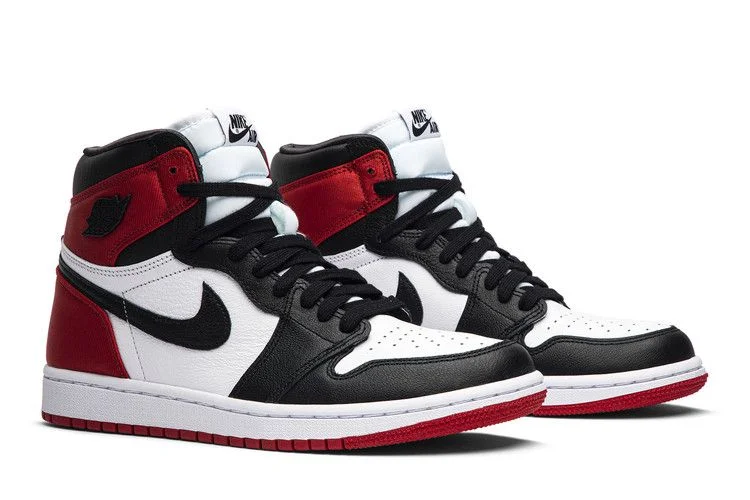 Krossovki-Wmns-Air-Jordan-1-Retro-High-Satin-Black-Toe-7