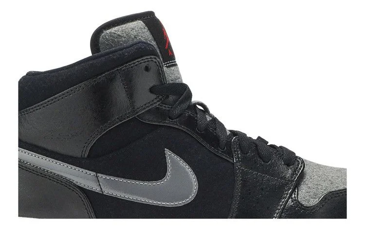Krossovki-Air-Jordan-1-Retro-Mid-SE-Winterized-1