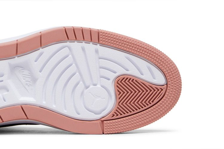 Кроссовки Wmns Air Jordan 1 Elevate High 'Red Stardust'