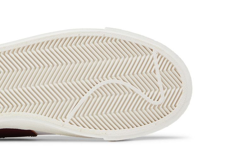 Кроссовки Nike Wmns Blazer Low '77 Jumbo 'White Dark Beetroot'