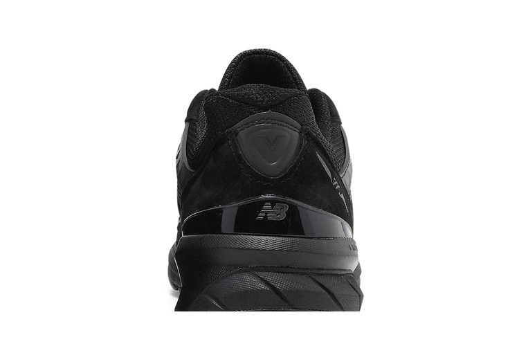 990v5-made-in-usa-black-m990bb5_06